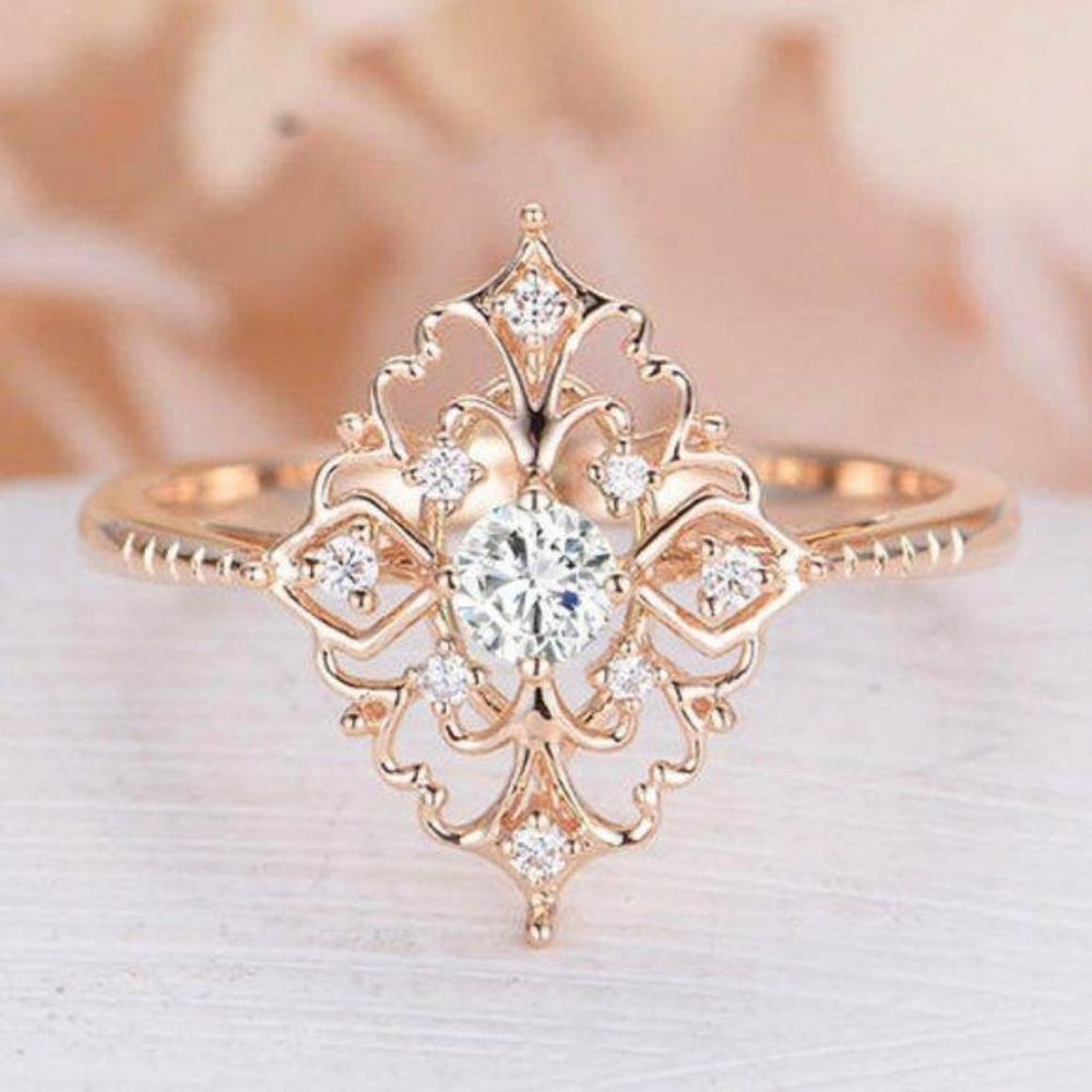 NEW 18K Rose Gold Vintage Diamond Floral Ring